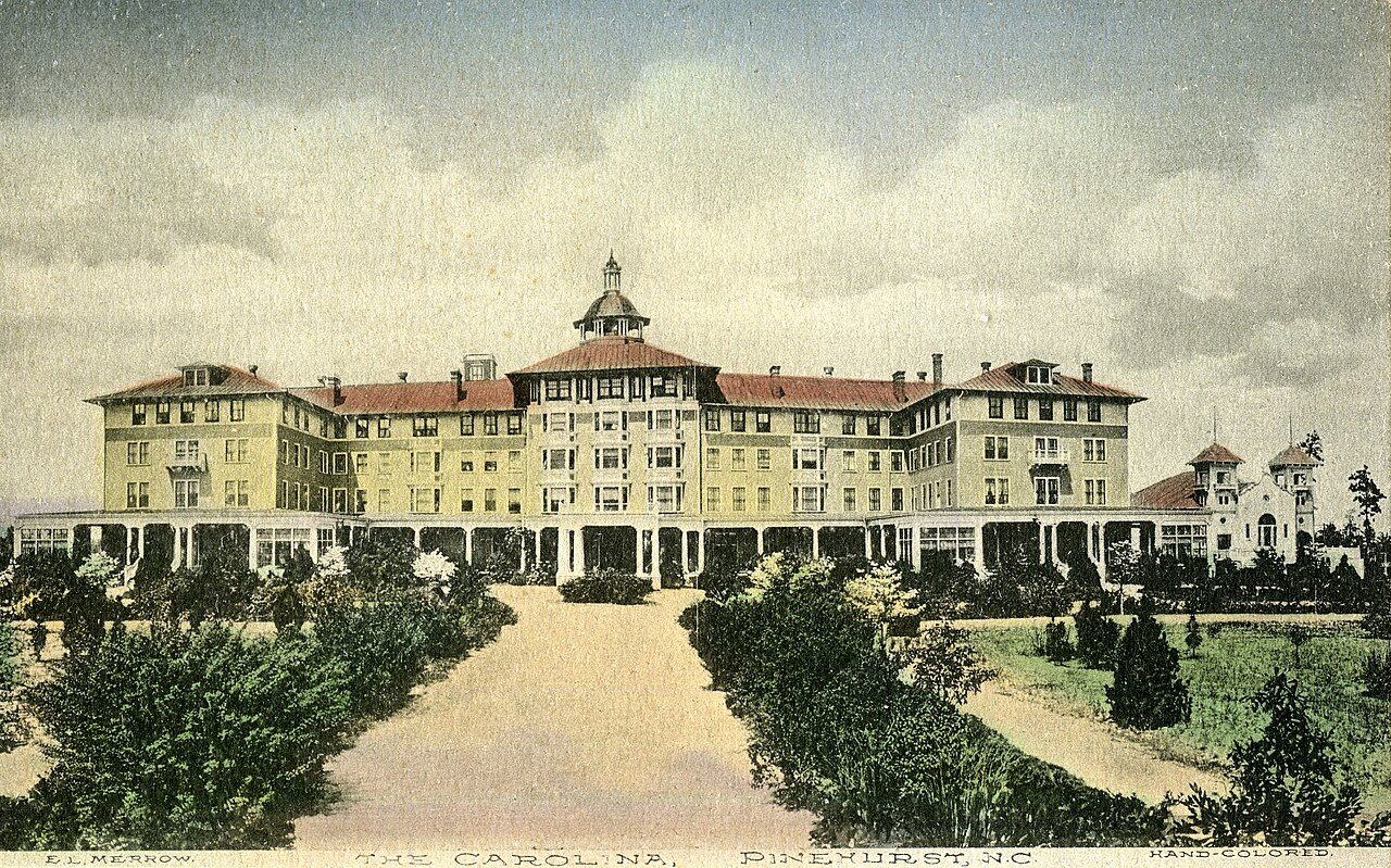 Early 20th-century postcard of the Carolina Hotel in Pinehurst